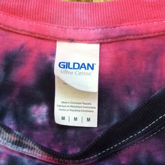 Gildan Custom Black and Hot Pink Tie Dye - Medium - Picture 6 of 6